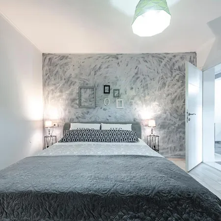 Nedia - 2 With Private Pool & Sea View Ferienhaus